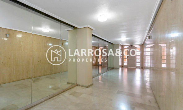 Herverkoop - Apartment - Torrevieja - La Mata