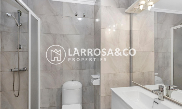 Herverkoop - Apartment - Torrevieja - La Mata