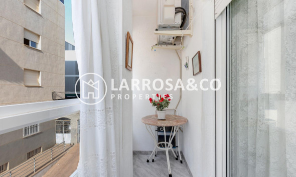 Herverkoop - Apartment - Torrevieja - Estacion de autobuses