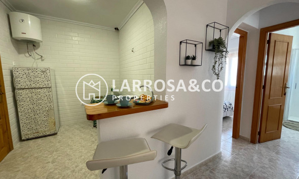 Resale - Semi-detached house - Torrevieja - Los Altos