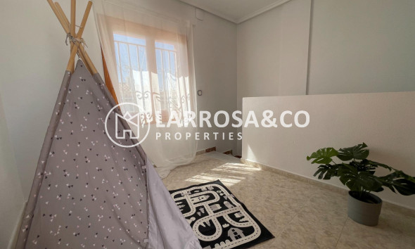 Herverkoop - Semi-detached house - Torrevieja - Los Altos