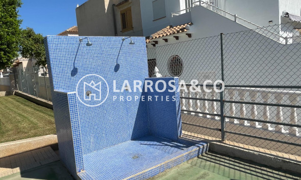 A Vendre - Semi-detached house - Torrevieja - Los Altos