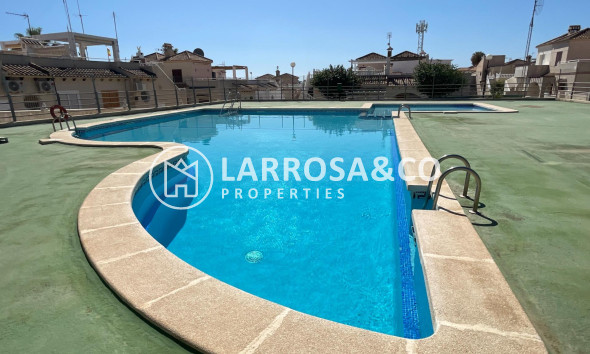 A Vendre - Semi-detached house - Torrevieja - Los Altos