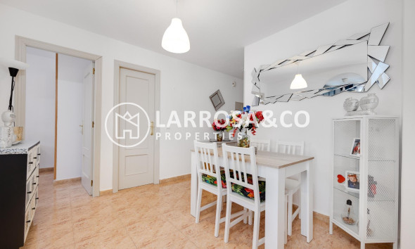 Reventa - Apartamento - Torrevieja - Playa del cura