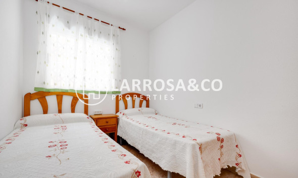 Reventa - Apartamento - Torrevieja - Playa del cura