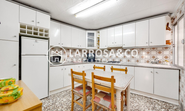 Resale - Apartment - Torrevieja - Habaneras