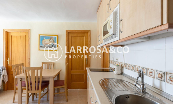 Resale - Bungalow - Torrevieja - Doña ines