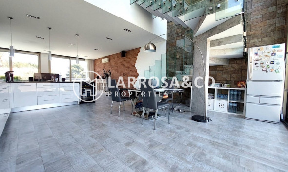 Resale - Detached House/Villa - Torrevieja - Los Angeles