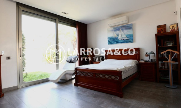 Resale - Detached House/Villa - Torrevieja - Los Angeles