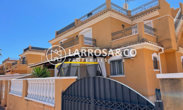 Herverkoop - Semi-detached house - Torrevieja - Sector 25