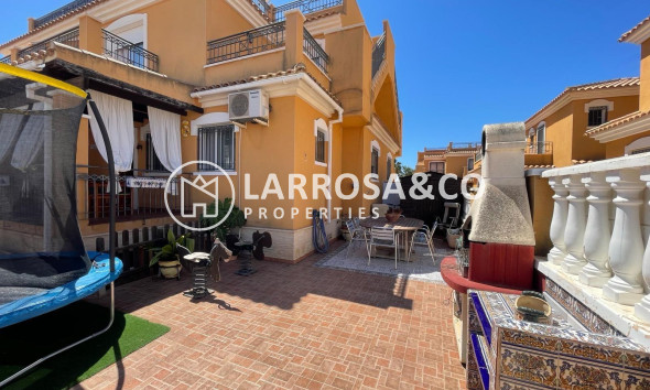 Resale - Semi-detached house - Torrevieja - Sector 25