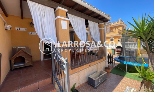 Resale - Semi-detached house - Torrevieja - Sector 25