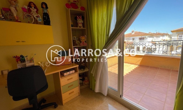 Resale - Semi-detached house - Torrevieja - Sector 25