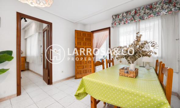 Herverkoop - Apartment - Torrevieja - Estacion de autobuses