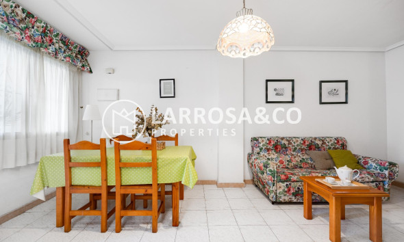 Herverkoop - Apartment - Torrevieja - Estacion de autobuses