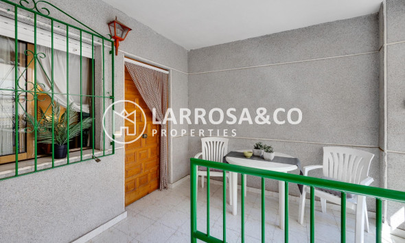 Resale - Apartment - Torrevieja - Estacion de autobuses