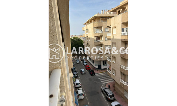 Herverkoop - Apartment - Torrevieja - Acequion