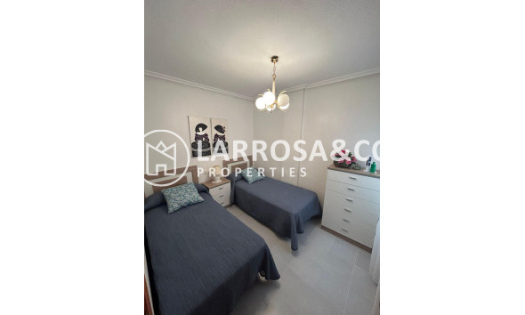 Herverkoop - Apartment - Torrevieja - Acequion