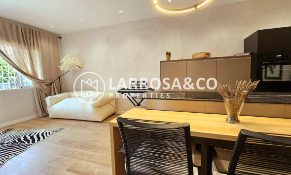 Herverkoop - Semi-detached house - Torrevieja - Parque las naciones