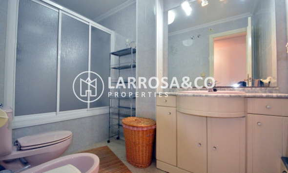 Resale - Apartment - Guardamar del Segura