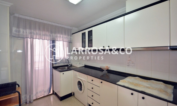 Resale - Apartment - Guardamar del Segura