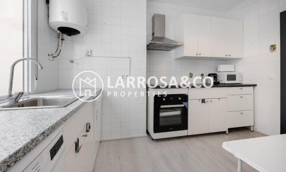 Herverkoop - Apartment - Torrevieja - Playa del cura