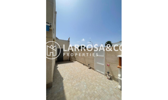 Resale - Semi-detached house - Torrevieja - Carrefour