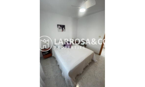 Resale - Semi-detached house - Torrevieja - Carrefour