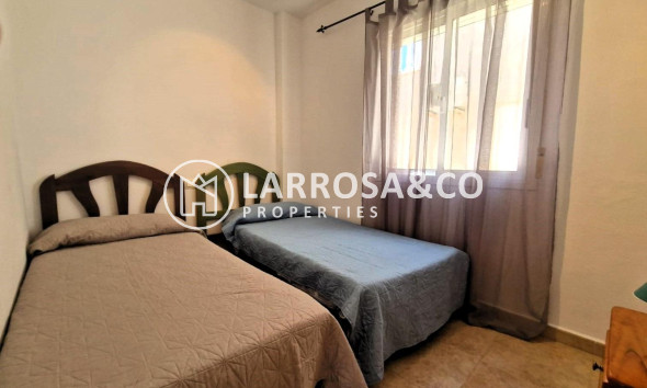 Reventa - Bungalow - Torrevieja - Aguas Nuevas