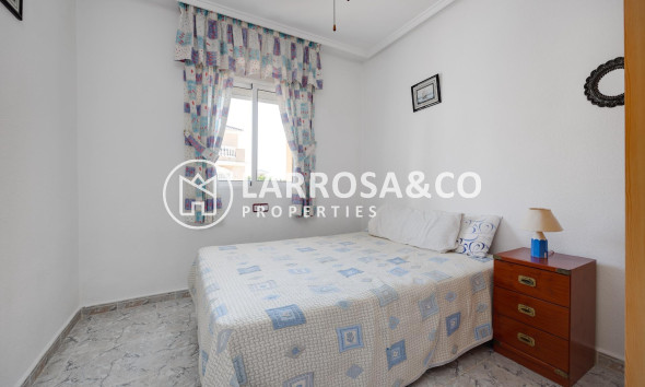 Herverkoop - Semi-detached house - Torrevieja - Aguas nuevas 2