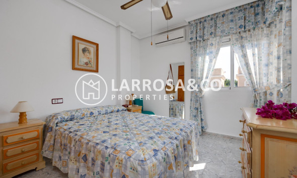 Herverkoop - Semi-detached house - Torrevieja - Aguas nuevas 2