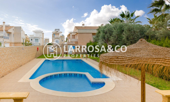 Herverkoop - Semi-detached house - Torrevieja - Aguas nuevas 2