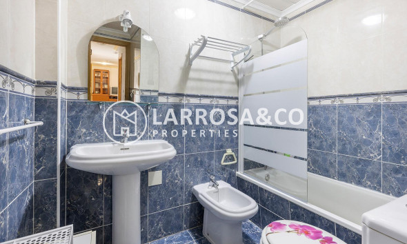 Resale - Apartment - Torrevieja - La Mata