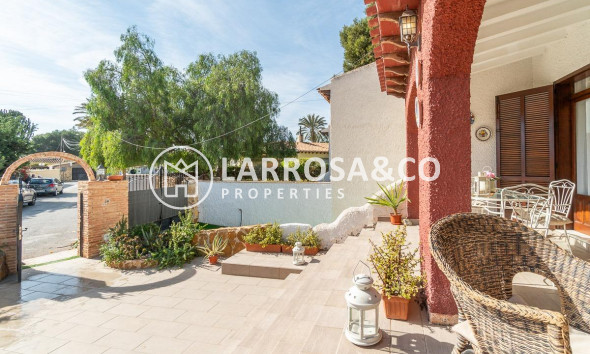 A Vendre - Villa - Orihuela costa - Punta Prima