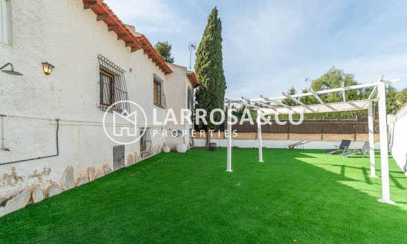 A Vendre - Villa - Orihuela costa - Punta Prima