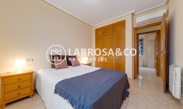 Resale - Detached House/Villa - Torrevieja - Aguas Nuevas