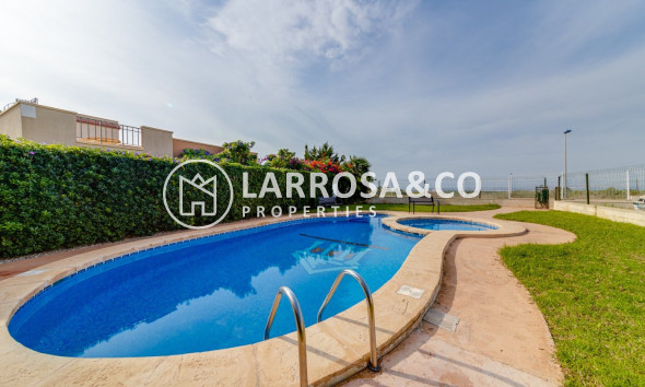 Resale - Detached House/Villa - Torrevieja - Aguas Nuevas