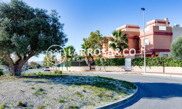 Resale - Detached House/Villa - Torrevieja - Aguas Nuevas