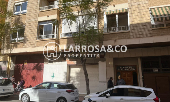 Herverkoop - Penthouse  - Torrevieja - Estacion de autobuses