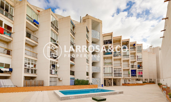 Herverkoop - Apartment - Torrevieja - Playa del cura