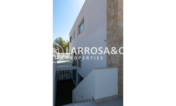 Resale - Detached House/Villa - Callosa de Segura - JUNTO CAMPO DE FUTBOL