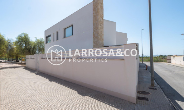 Resale - Detached House/Villa - Callosa de Segura - JUNTO CAMPO DE FUTBOL