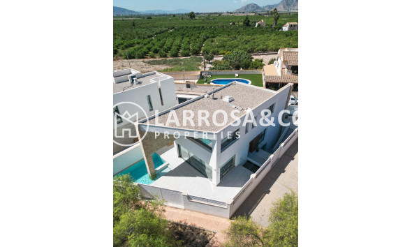 Resale - Detached House/Villa - Callosa de Segura - JUNTO CAMPO DE FUTBOL