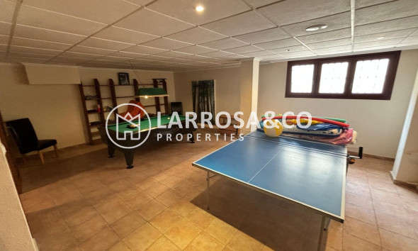 Resale - Detached House/Villa - Torrevieja Centro - Torrevieja