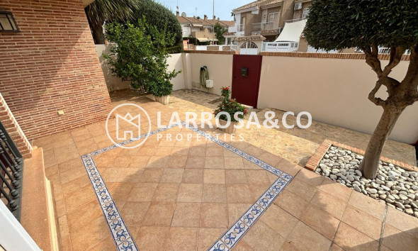 Herverkoop - Villa - Torrevieja Centro - Torrevieja