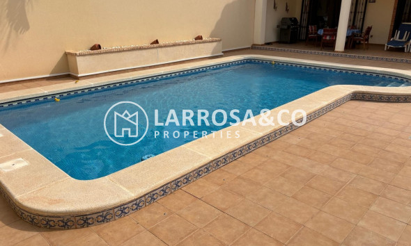 Resale - Detached House/Villa - Torrevieja Centro - Torrevieja