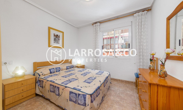 Resale - Apartment - Torrevieja - Habaneras