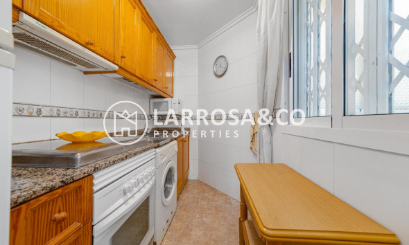 Resale - Apartment - Torrevieja - Habaneras