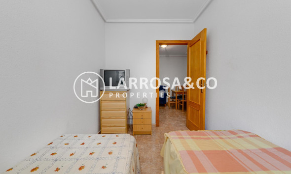 Resale - Apartment - Torrevieja - Habaneras