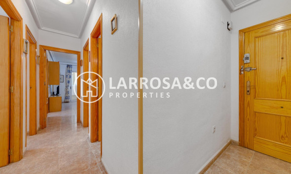 Resale - Apartment - Torrevieja - Habaneras